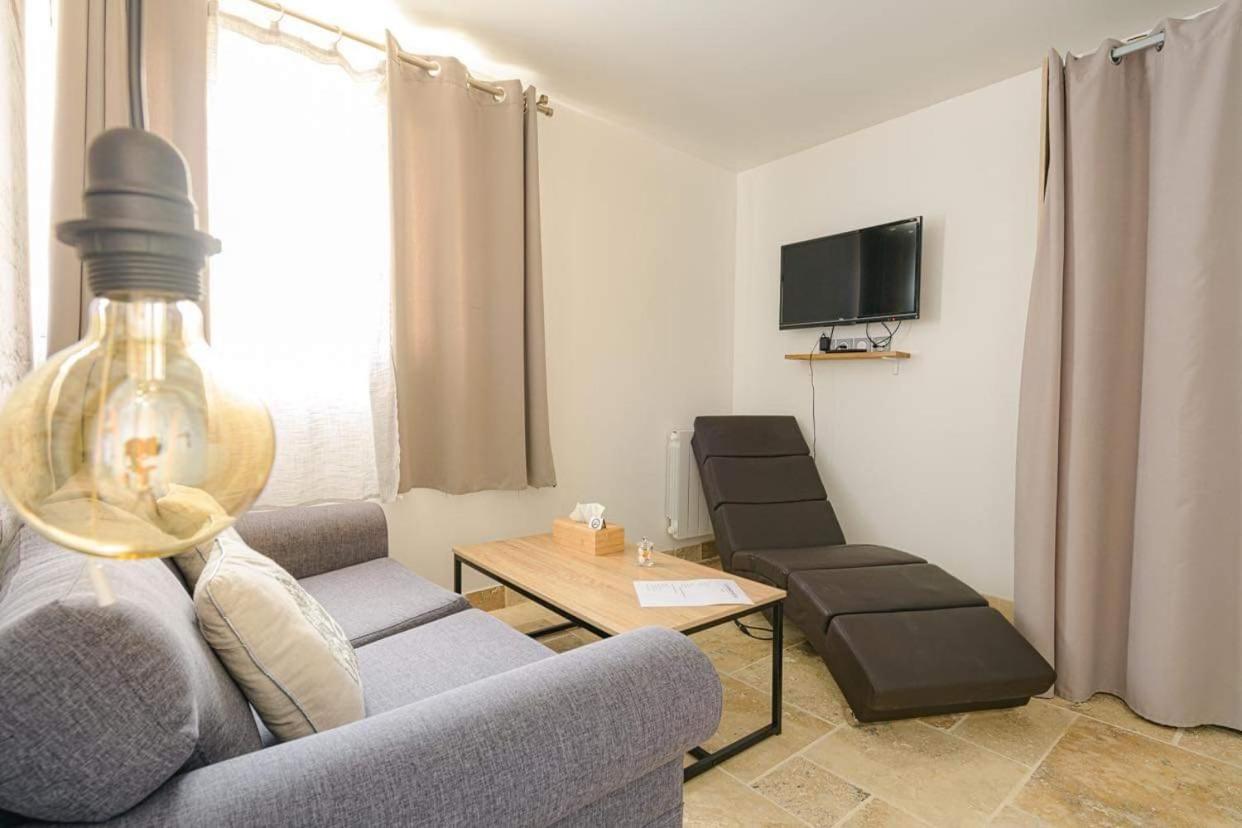 Gasthof D'hotes La Mascrabiere Bed &
